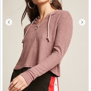 FOREVER 21 Hooded Sweater-Knit Crop Top